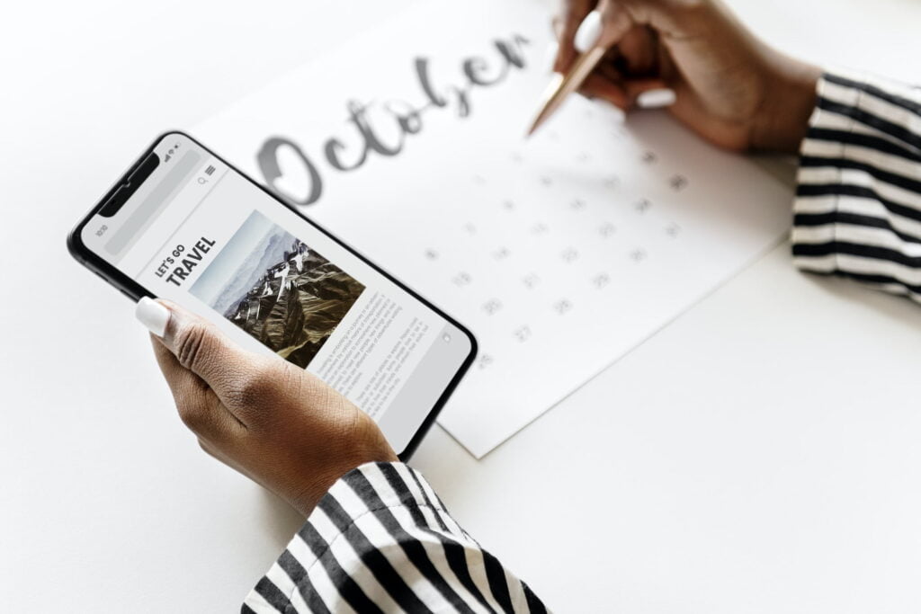 Woman scheduling on a calendar - best practices for updating wordpress - when should I update wordpress